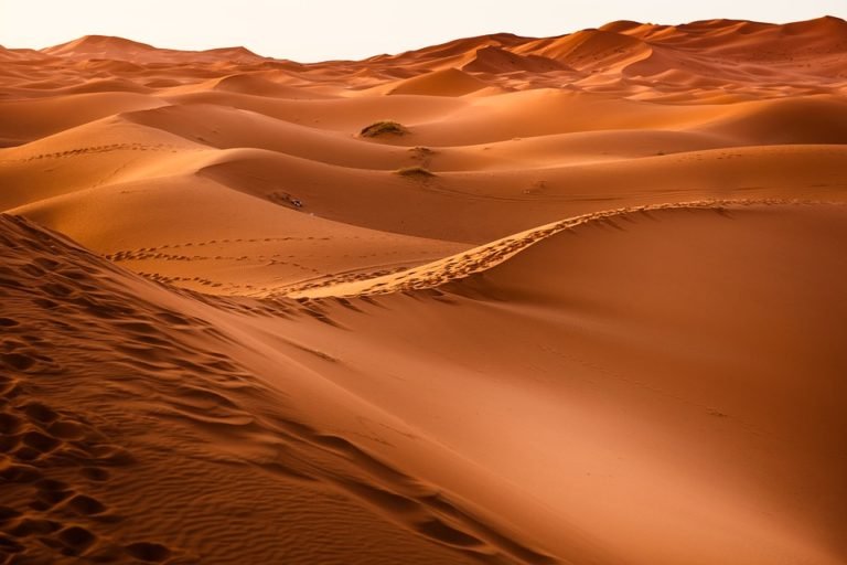 12 destinations où partir en octobre au soleil en 2025